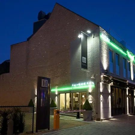 Tuinhotel لوميل