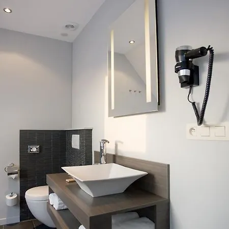 Отель Tuinhotel 3*
